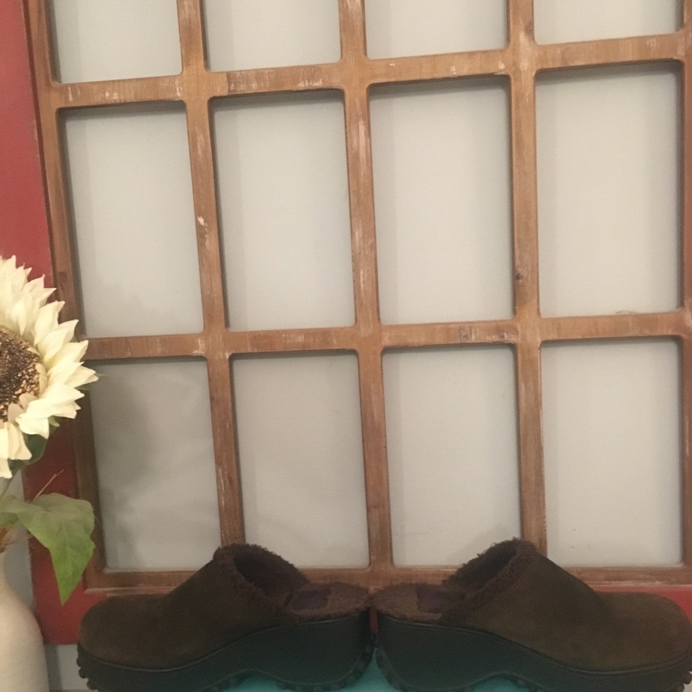 Rocket Dog Clogs - Picture 4 of 8